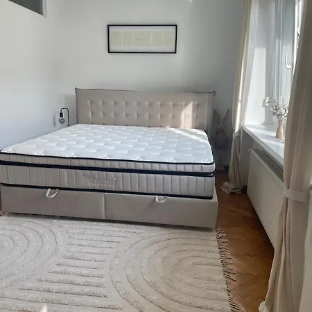 Apartment Neat And Comfortable Luxury