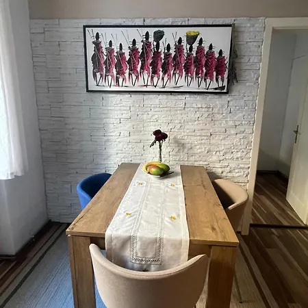 Neat And Comfortable Luxury Apartment *